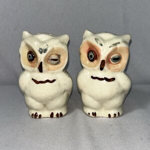 Vintage Shawnee Pottery Winking Owl Salt & Pepper Shakers Retro Anthropomorphic